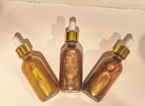 Luxe Face & Body Shimmer Oil - Image 2