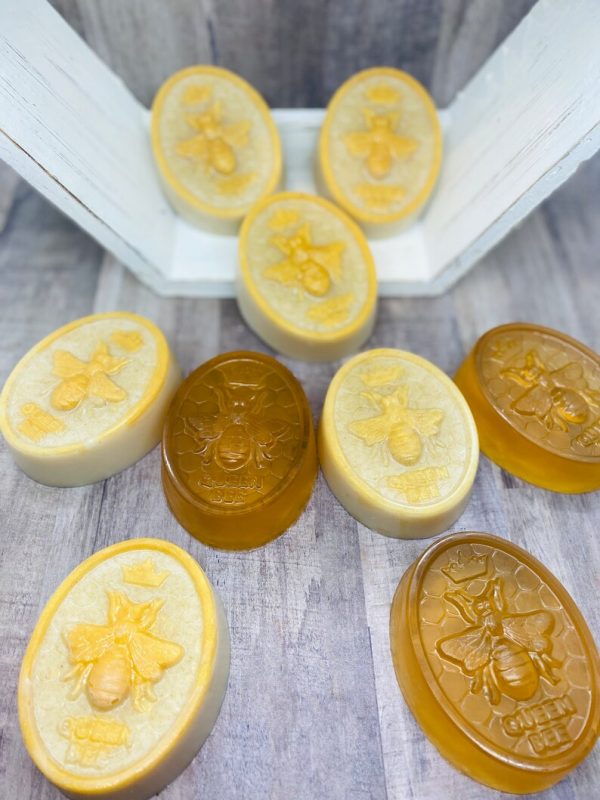 Queen Bee Honey and Oats Soap Duo - Image 2